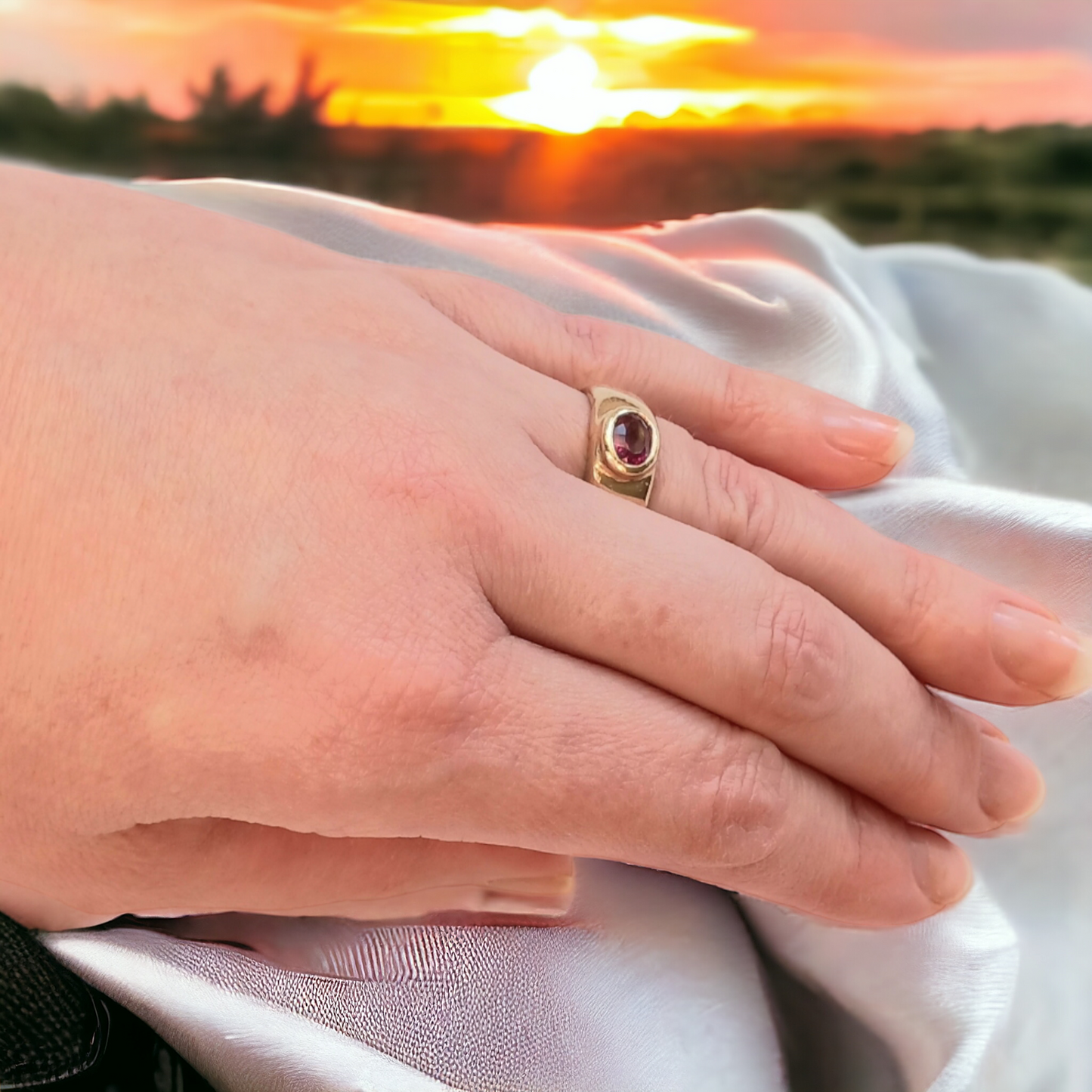 Handmade Solid 9ct Gold Rhodilite Garnet Ring